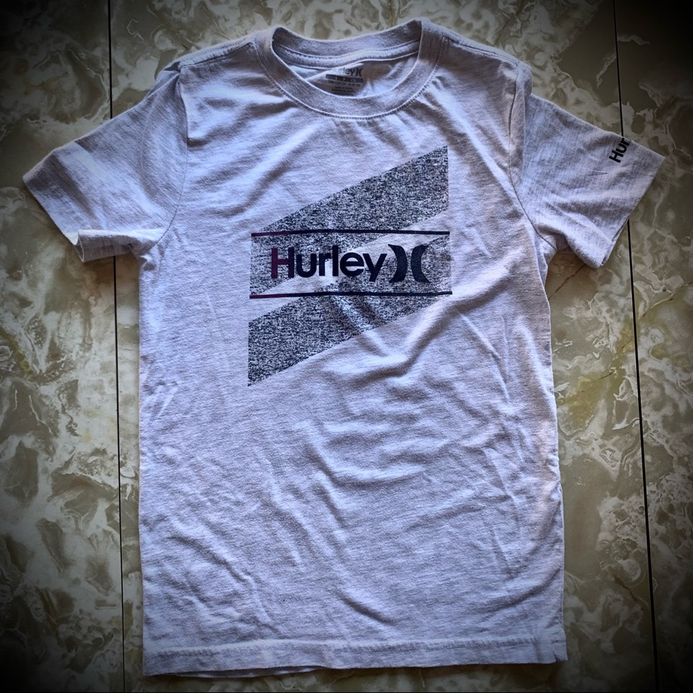 Hurley T-shirt